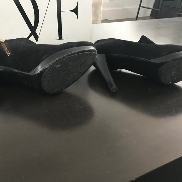 Diane Von Furstenberg Black Suede Booties 11 US - Picture 6 of 8